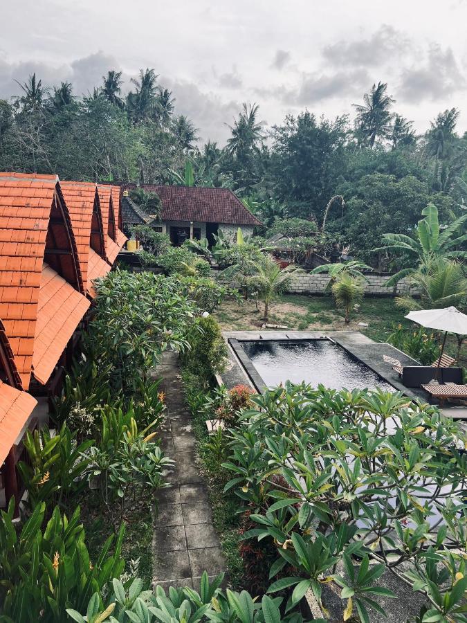 Sindhu Mesari Bungalow Toyapakeh Екстер'єр фото