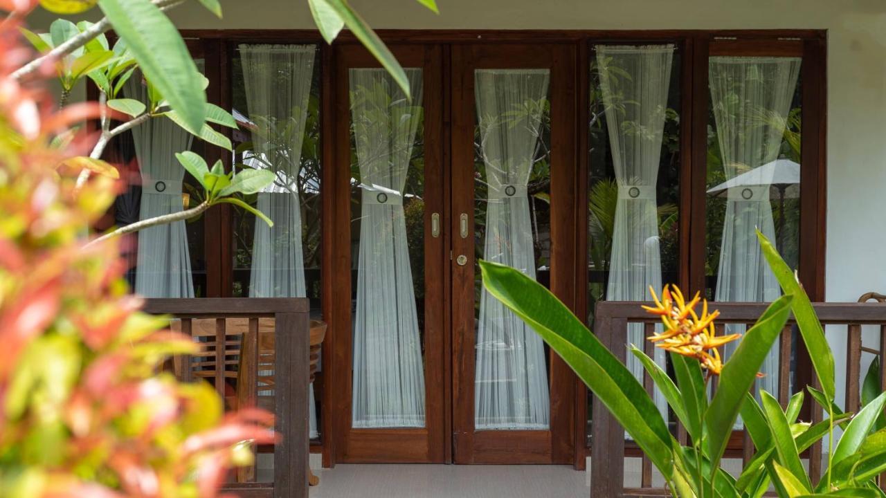 Sindhu Mesari Bungalow Toyapakeh Екстер'єр фото