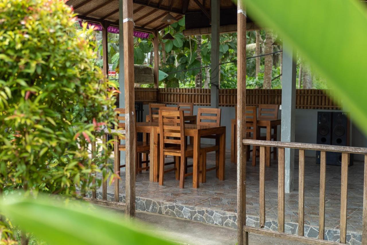 Sindhu Mesari Bungalow Toyapakeh Екстер'єр фото