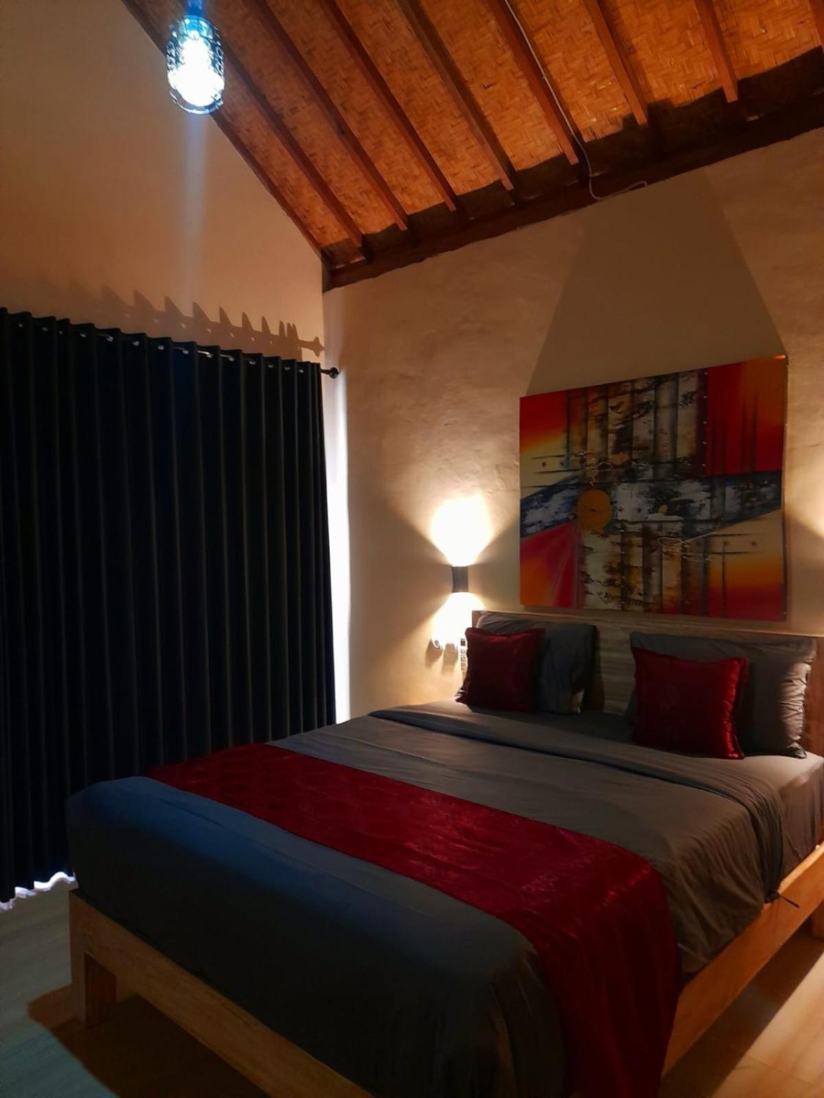 Sindhu Mesari Bungalow Toyapakeh Екстер'єр фото