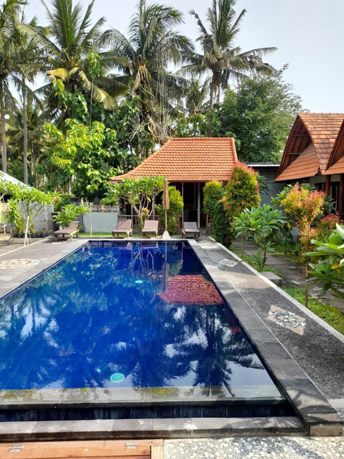 Sindhu Mesari Bungalow Toyapakeh Екстер'єр фото